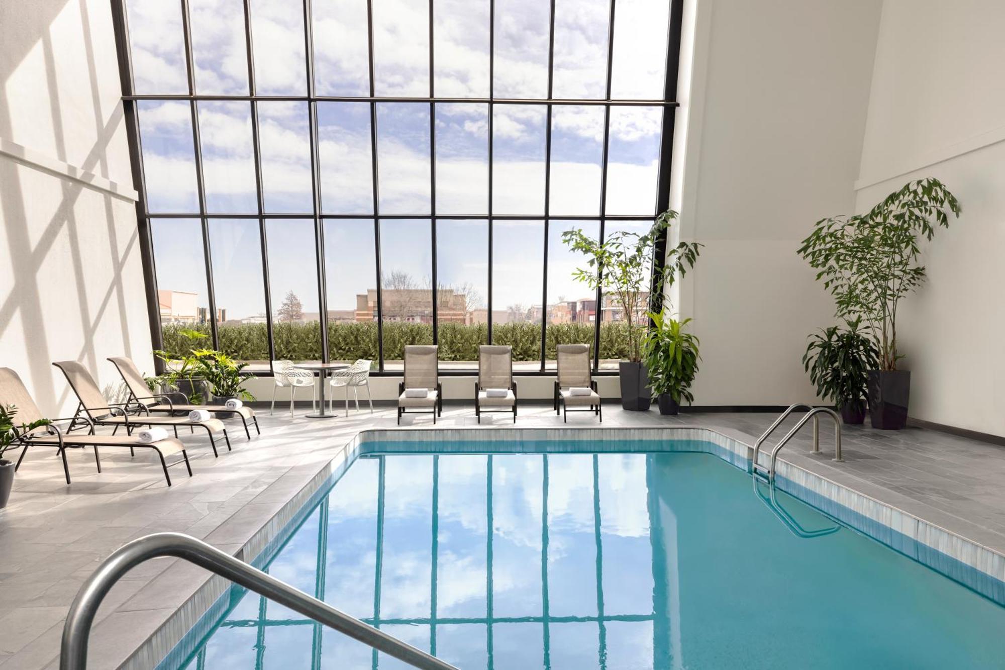 Renaissance Denver Hotel & Conference Center Екстериор снимка