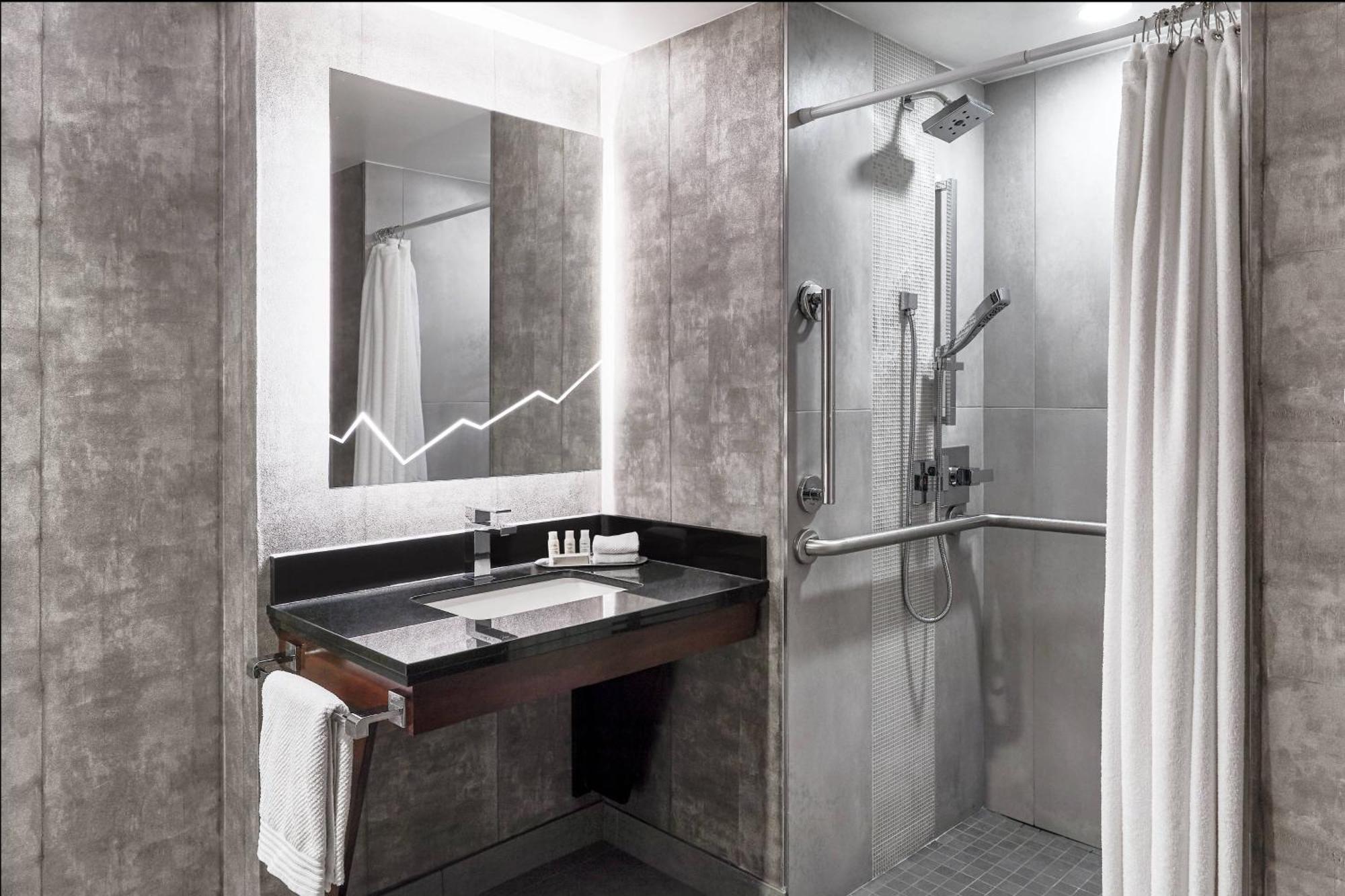 Renaissance Denver Hotel & Conference Center Екстериор снимка