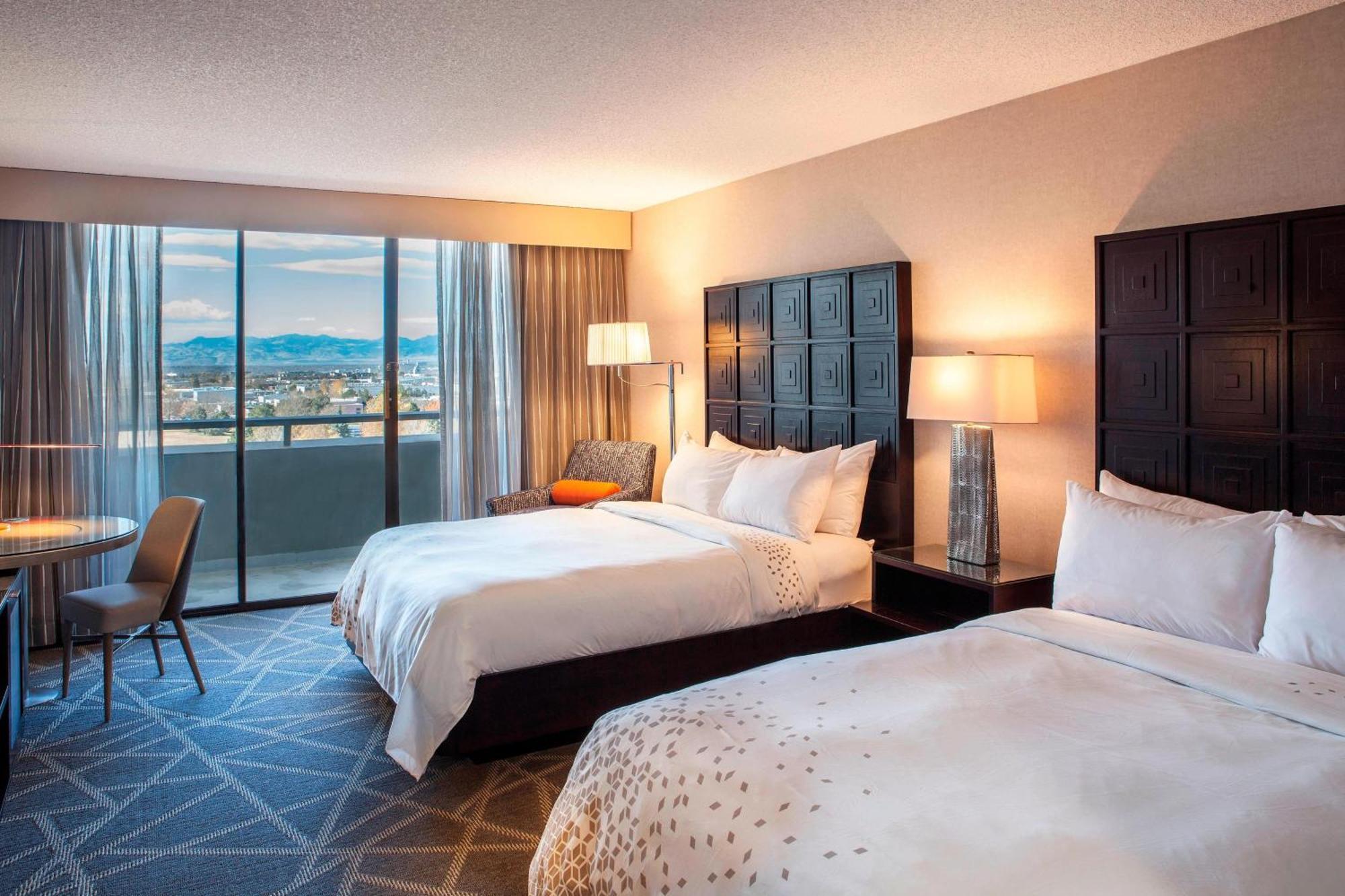 Renaissance Denver Hotel & Conference Center Екстериор снимка